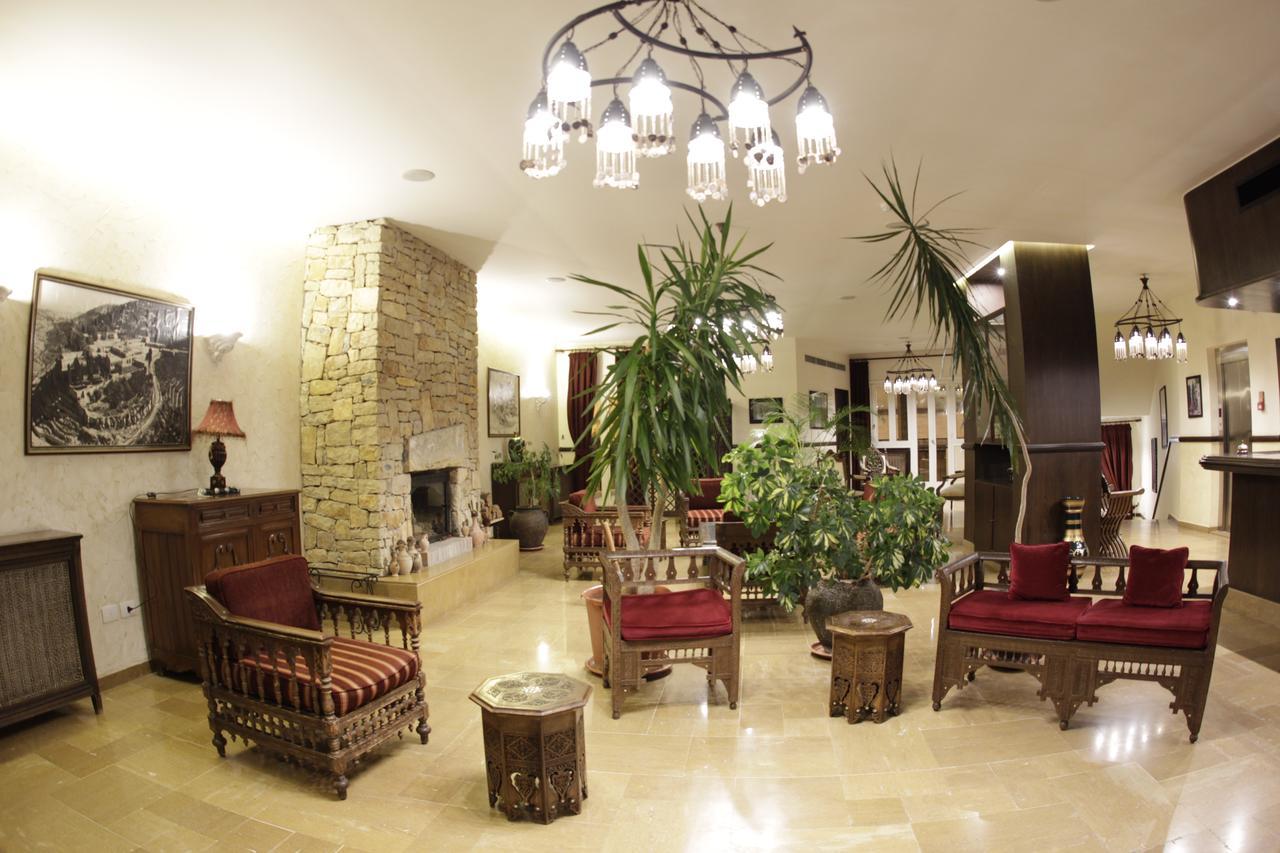 Quartier Suisse Hotel บรามมานา ภายนอก รูปภาพ